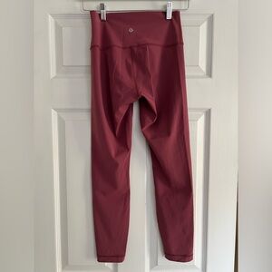 Lululemon Align 21” High Rise Crop Sz 6 Berry magenta